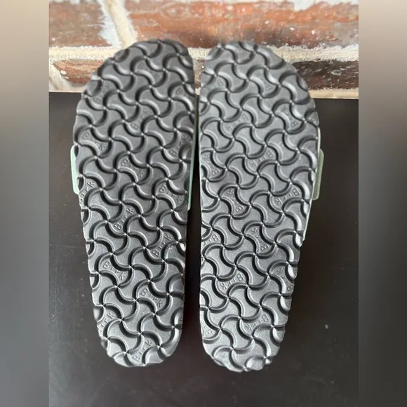 Birkenstock Madrid Big Buckle High Shine Surf Green Sandals Size 9 New!