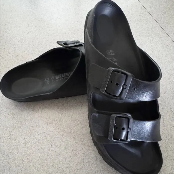 BIRKENSTOCK Men’s Black Arizona 285 EVA Rubber Straps Shoes Sandals-Size 10
