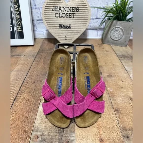 Birkenstock® Suede Siena Soft Footbed Sandals in Fuchsia Tulip size 36