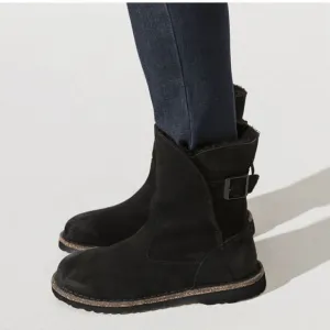 Birkenstock Upsalla Shearling Lined black Sherpa suede Boots 37