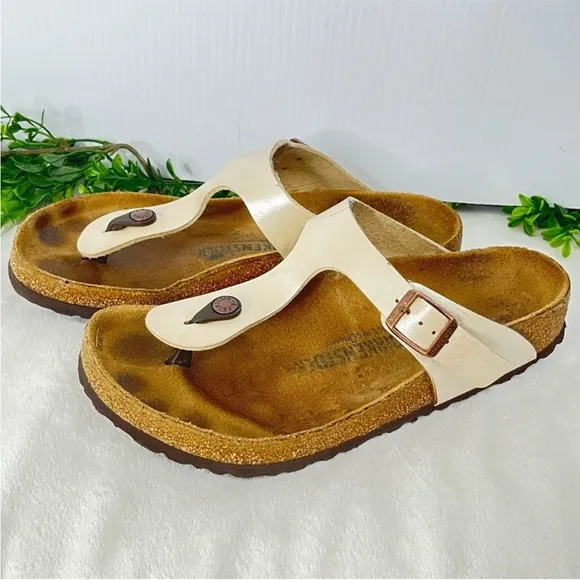 Birkenstock Women's Sandals in Cream Sz 39/ 8