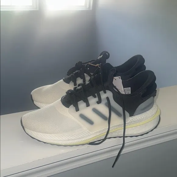 Black &amp; White Adidas XPLR Boost