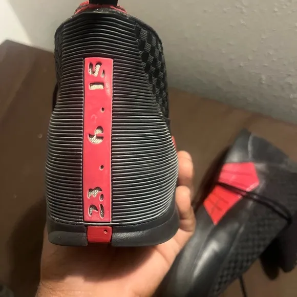 Black and Red Performance Sneakers with Mesh Design Retro 15 Countdown Pack