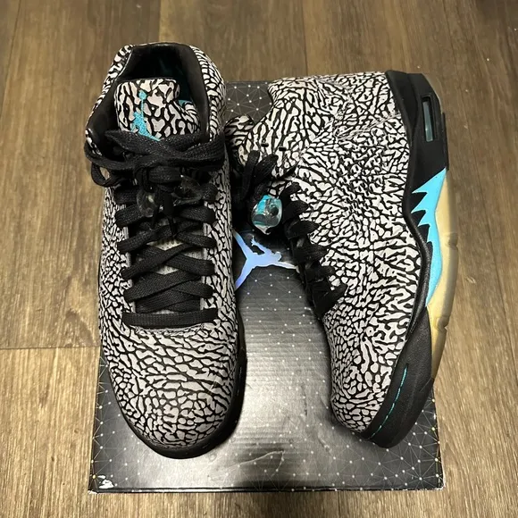 Black and White Patterned Sneakers