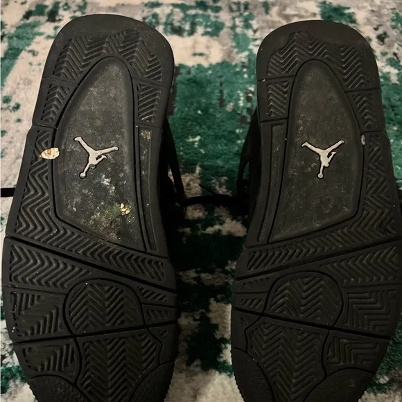 Black athletic Sneakers