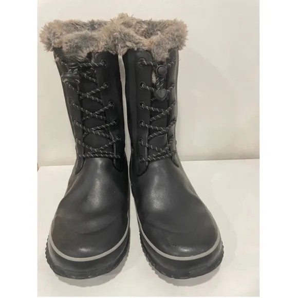 Bogs Arcata Camo Fur Lined Winter Snow Boots Youth 5 Women 7 Waterproof