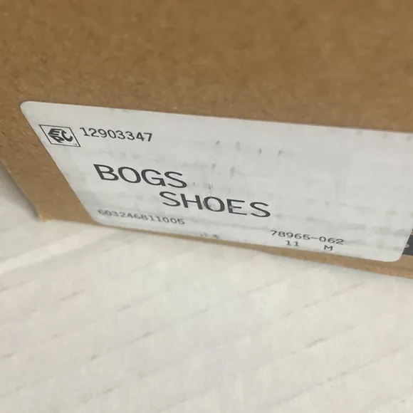Bog’s leopard boots