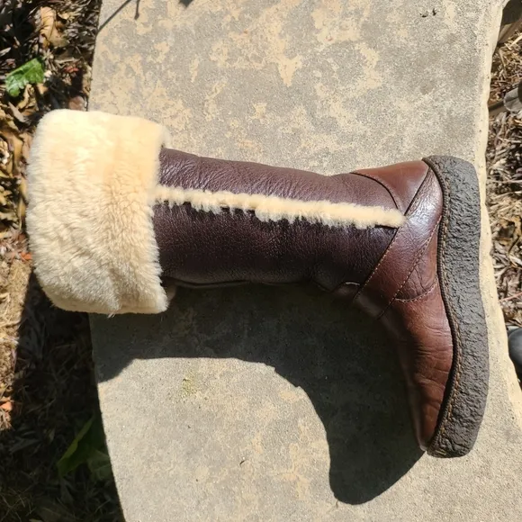 Born Shearling Leather Boots size 38/7