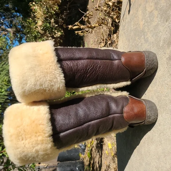 Born Shearling Leather Boots size 38/7