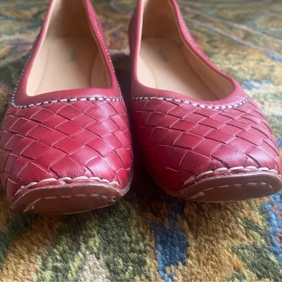 BOTTEGA VENETTA RED WOVEN SIZE 8 SQUARE TOE LEATHER LOAFER FLATS