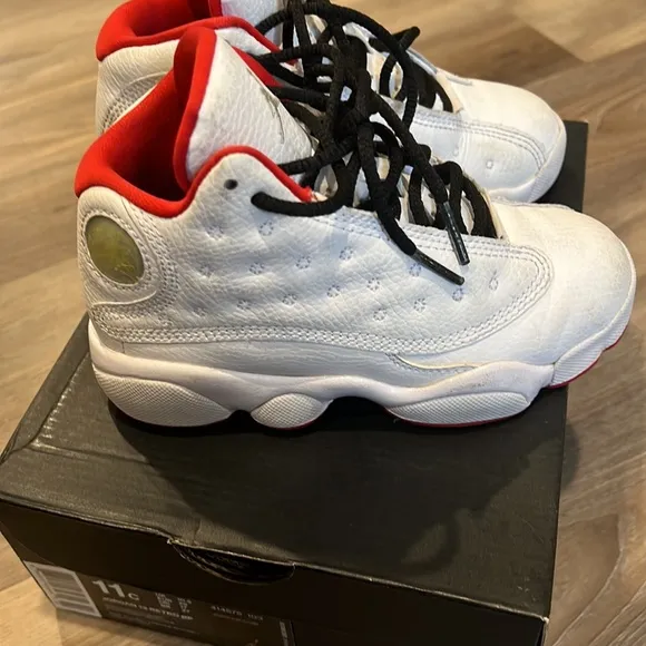 Boys jordan 13 retro sneakers