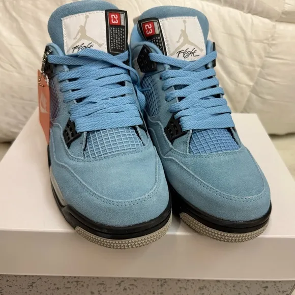 Brand new Never worn Blue‎ Retro Sneakers