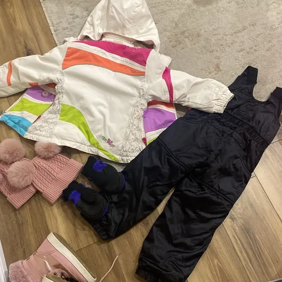 Bundle of OBERMEYER snow set &amp; SWISSTECH boots