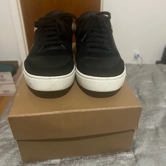 Burberry Black and Tan Sneakers Men’s