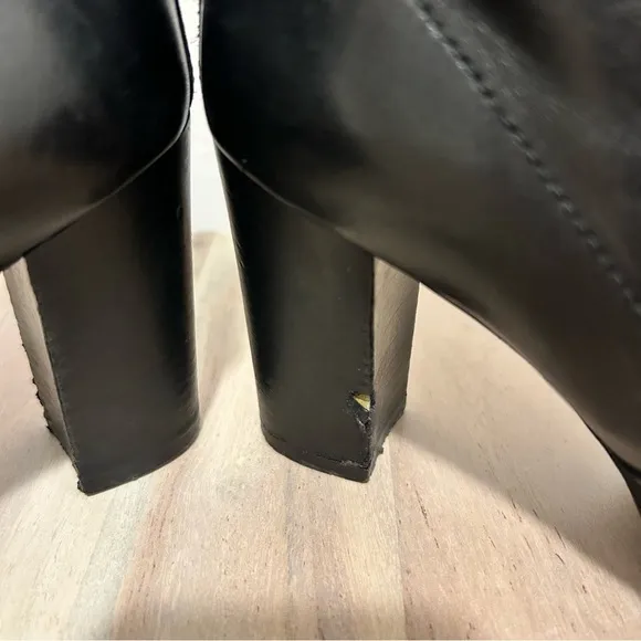Burberry Black Leather Shearling Zip Ankle Boots Women's Size 38.5 Or 8.5
