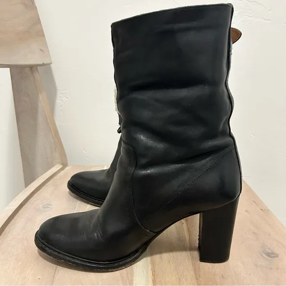 Burberry Black Leather Shearling Zip Ankle Boots Women's Size 38.5 Or 8.5