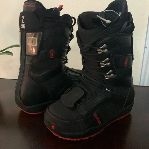 BURTON Men’s ‘PROGRESSION’ Snow Boots