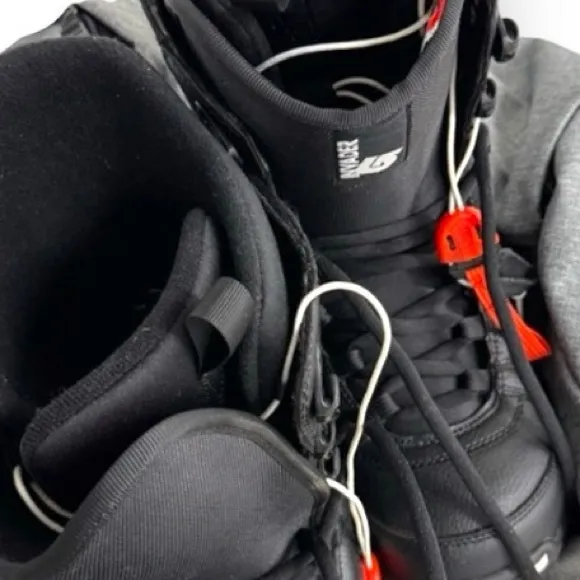Burton Snow Boots Nwot