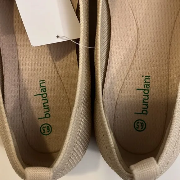 Burudani Women's Jane Knit Square Toe Flats 6.5