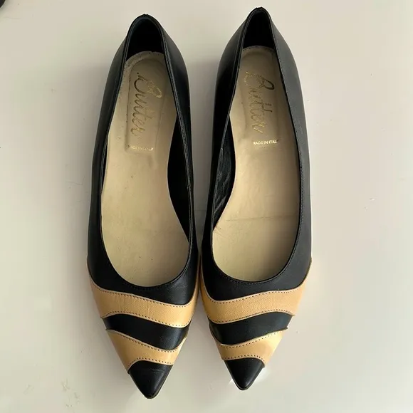 Butter Italian-made black and beige leather pointy toe flats size 9.5