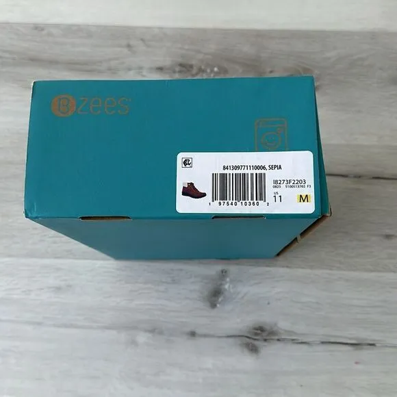 Bzees Garner Machine Washable Shearling Ankle Bootie Sepia 11 NWT IN BOX