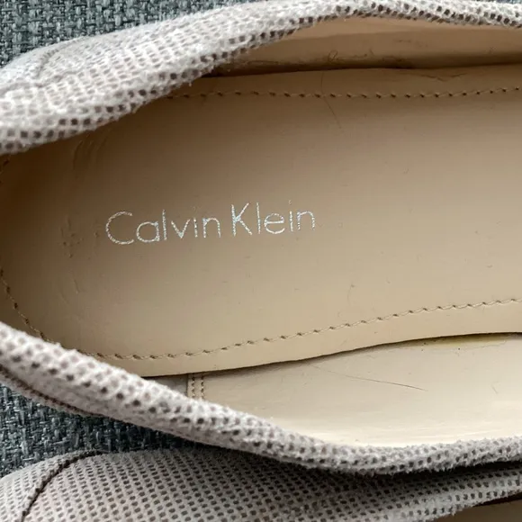 Calvin Klein &quot;Ricki&quot; Women's Square Toe Flats, size 8.5