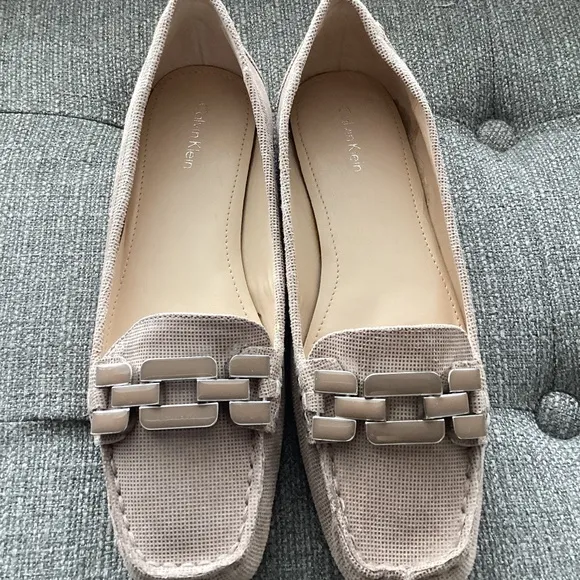Calvin Klein &quot;Ricki&quot; Women's Square Toe Flats, size 8.5