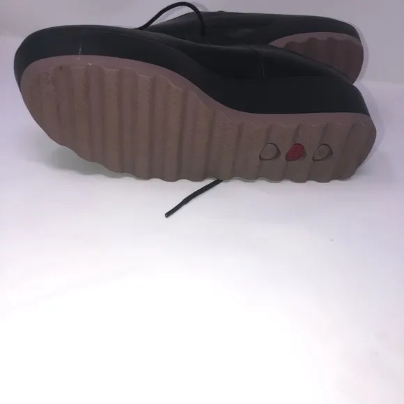 𝅺CAMPER LAIKA BLACK LEATHER OXFORDS SHOES 10/40.