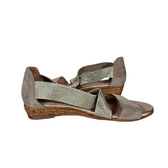 Campesina Womens 7.5 Gold Sandals Suede Espadrille Leather Upper Beach Footwear
