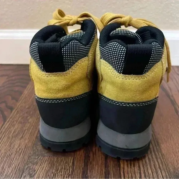 Candies Vintage “Rare” Lace Up Leather Hiking Boots Yellow Women’s Size 6