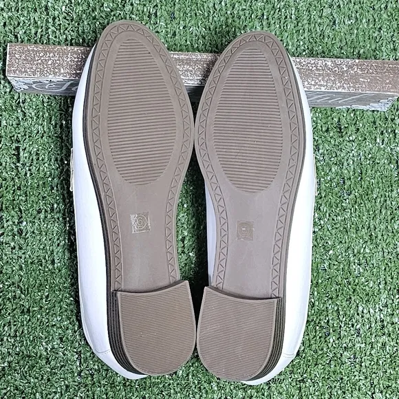 CAPE ROBBIN | LODIO RHINESTONE EMBELLISHED SLIP-IN LOAFERS - NWOT!