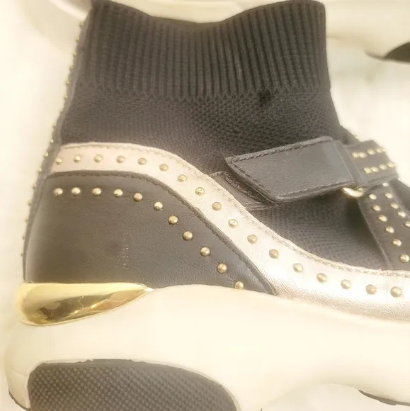 CARVELA THE KURT GEIGER LISTEN SLIP-ON KNITTED UPPER WITH LEATHER PANELS SZ 8