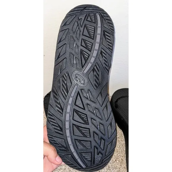 Chaco Sandals Mens Adjustable Straps Comfortable Hiking Walking Black Sz. 11 NEW