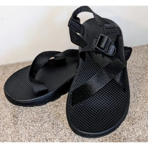 Chaco Sandals Mens Adjustable Straps Comfortable Hiking Walking Black Sz. 11 NEW