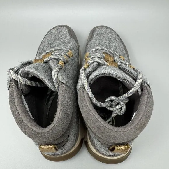 Chaco Women’s Borealis Ledge Waterproof Gray Wool Hiking Boots Sz 8.5