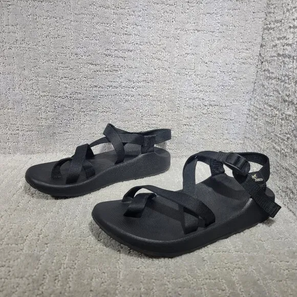 Chaco Z/Cloud Men's Size US 10 Black Solid Multi Strap Banded Hiking Sandals