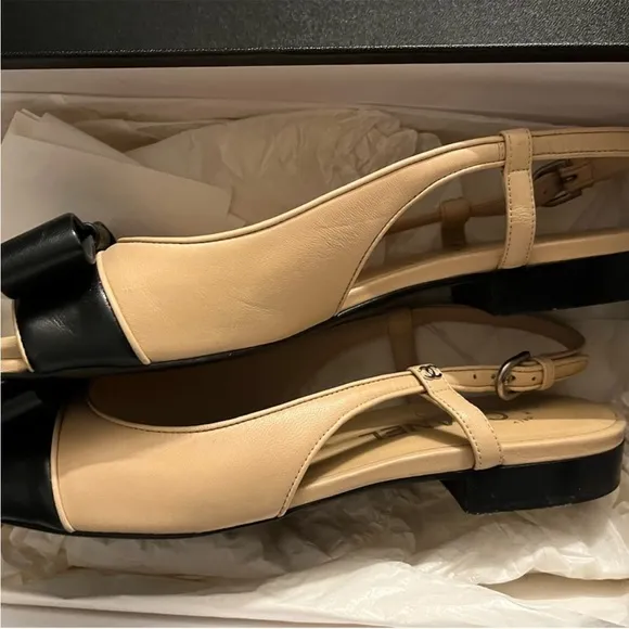 Chanel 100% Authwnric peep toe sling back bow flats in original box