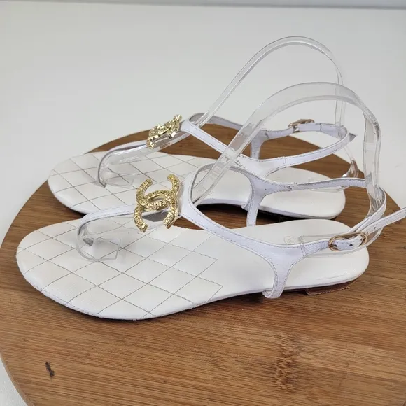 Chanel White Leather Quilted Slingback Flats Sandals Womens Shoe Sz EU 41 US 10