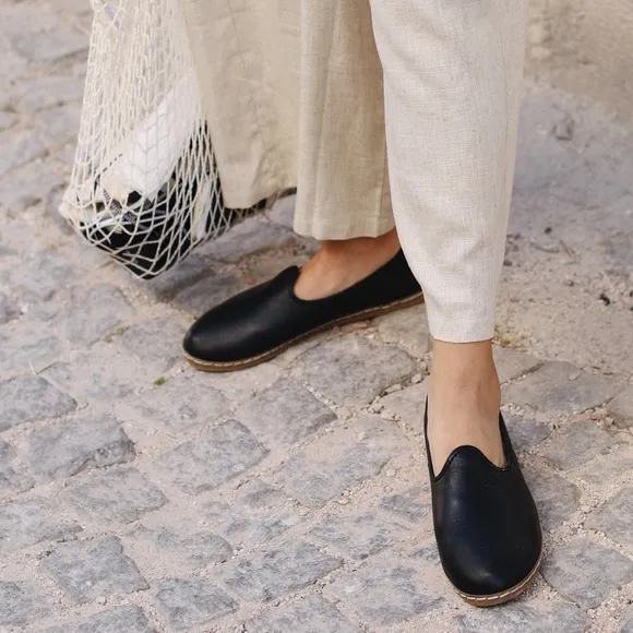 Charix Womens Classic Black Slip On Loafers Shoes Leather Flats  Size 11