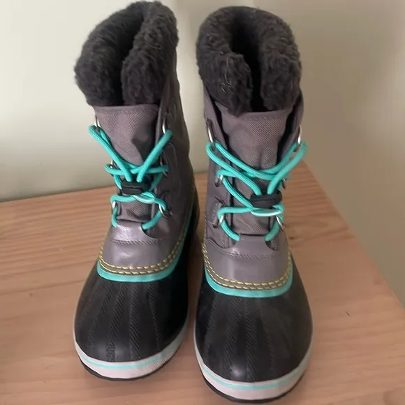 Child/Big Kid Snow Boots