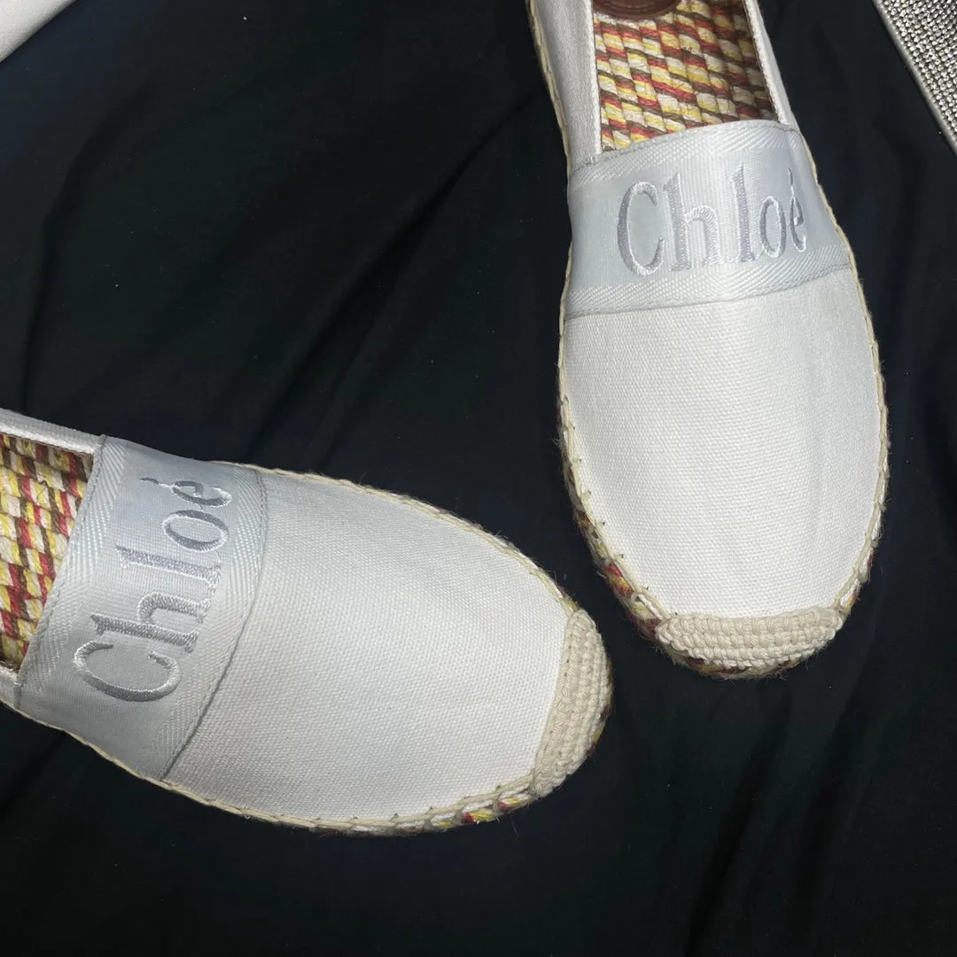 CHLOÉ WOVEN LOAFER IN WHITE DENIM AND COLORFUL RAFFIA