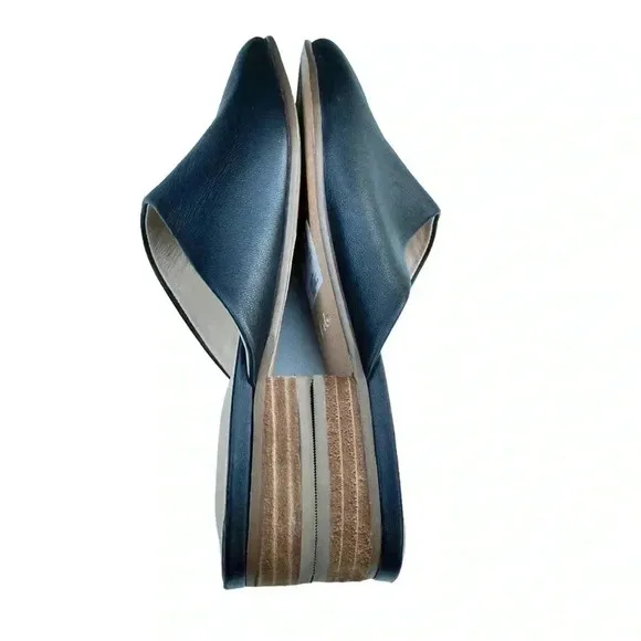 Clark’s Black Leather Slip On Mule•Size 7•Like New No Box•