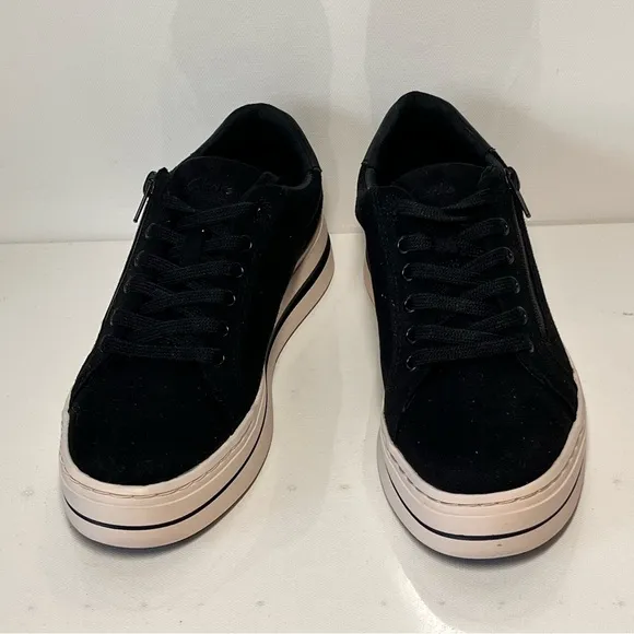 Clarks Cloudsteppers Audreigh Sky Casual Lace-Up Sneakers