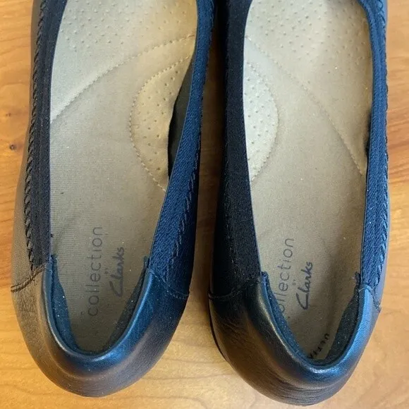 Clarks Collection Sara Bay Black Leather Ballet Flats - Size 7