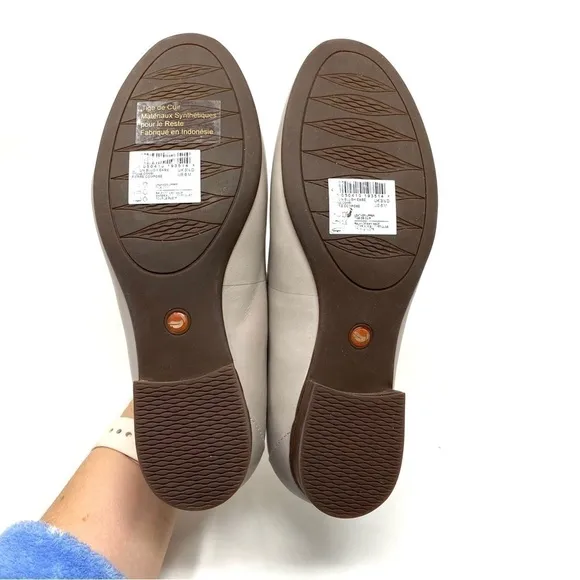 Clarks Un Blush Ease leather loafers stone combi NARROW