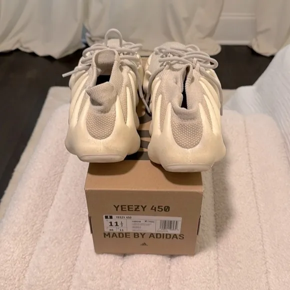 Cloud White Yeezy Boost 450 Sneakers