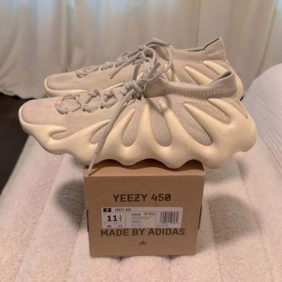 Cloud White Yeezy Boost 450 Sneakers
