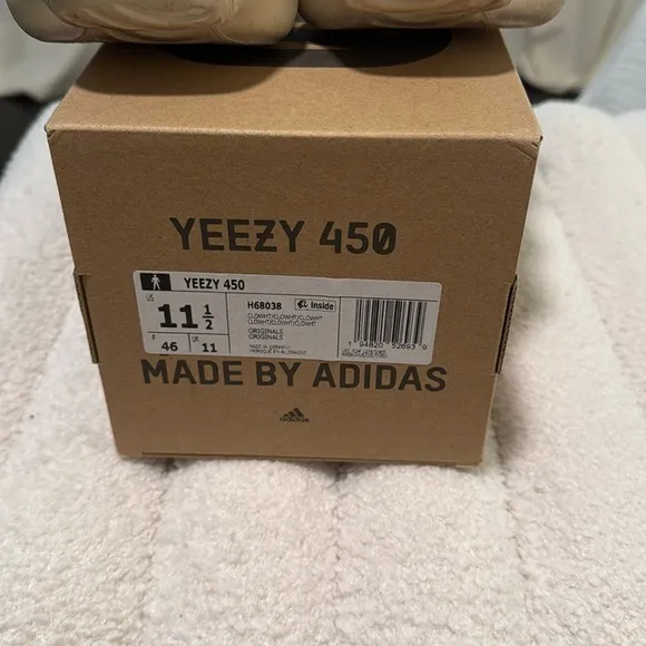 Cloud White Yeezy Boost 450 Sneakers