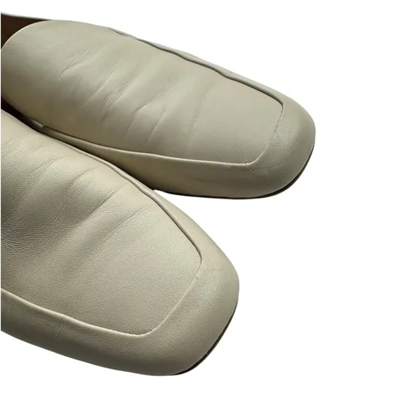 Club Monaco Sofii Leather Loafer Flats in Bone Size EU 38.5 US 7.5