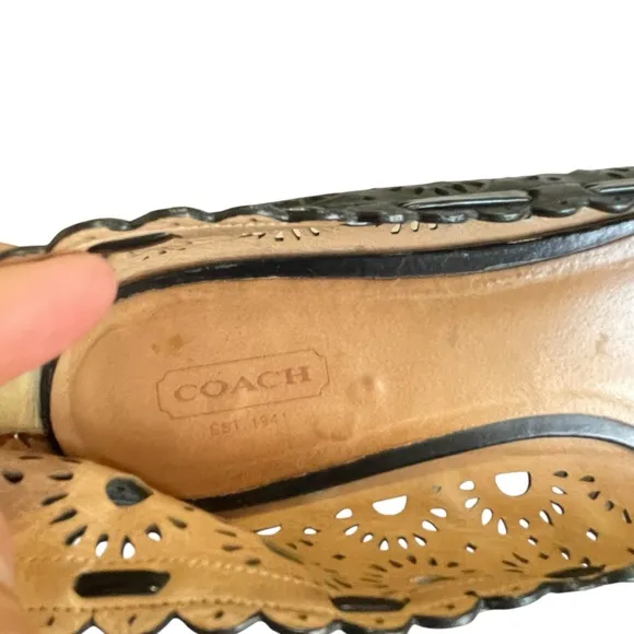 Coach  Laser-cut leather ballet flats Black Size 10B